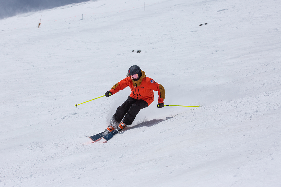 Brenna Kelleher alpine skis